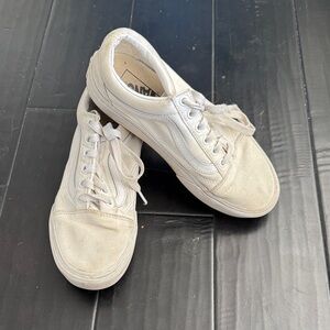Vans Women's Sneakers - Off-White